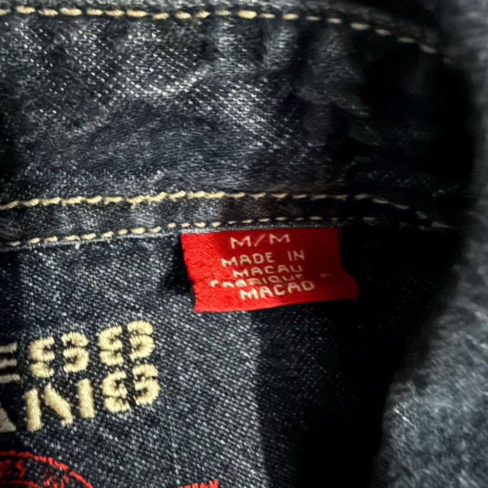 SHARP Guess Jeans denim western button down. Size Medium QUALITY! - Picture 6 of 12